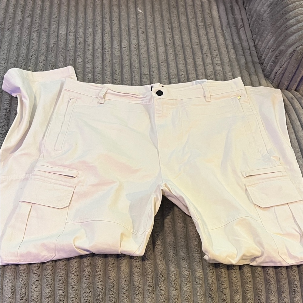 H&M Men’s Off-White Cargo Pants